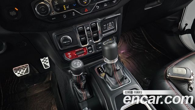 Jeep Wrangler 2023 thumb 10