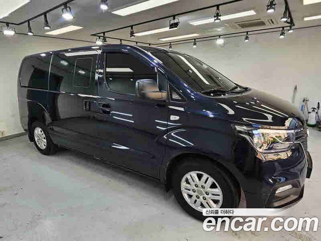 Hyundai Starex 2021 thumb 3