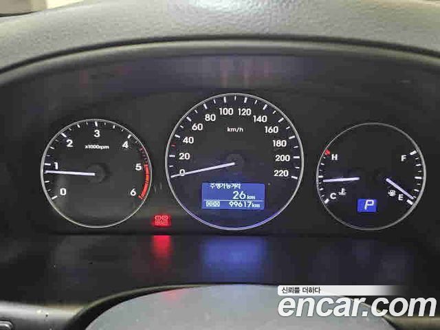 Hyundai Starex 2021 thumb 10