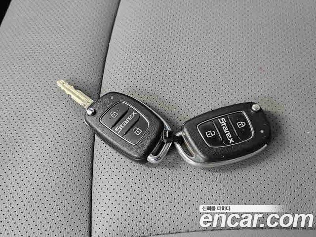 Hyundai Starex 2021 thumb 12