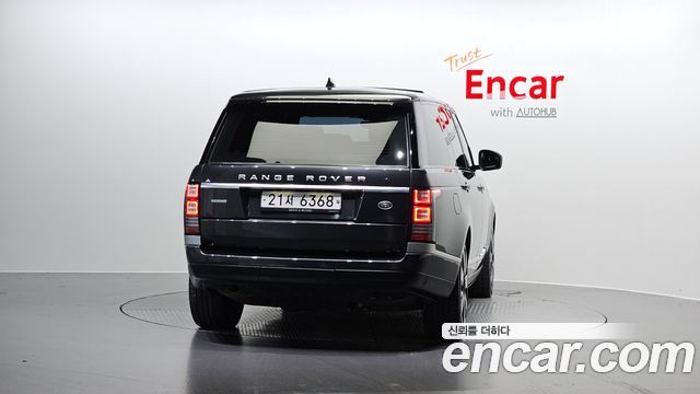 Land Rover Range Rover 2017 thumb 5