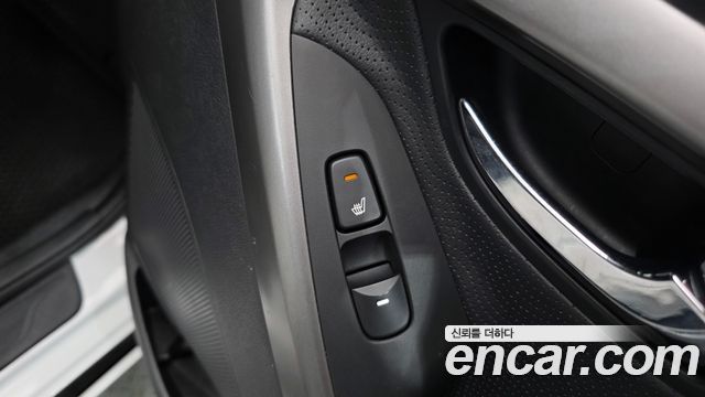 Hyundai Avante 2011 thumb 11