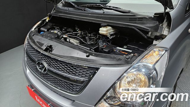 Hyundai Starex 2014 thumb 6