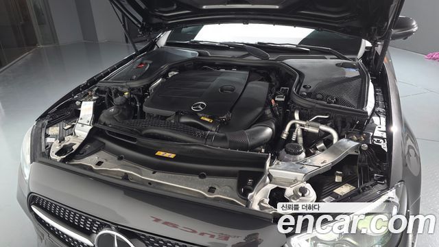 Mercedes-Benz E-Class 2020 thumb 7