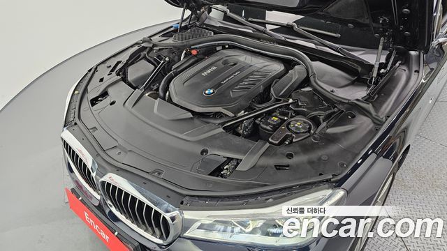 BMW 7 серии 2017 thumb 7