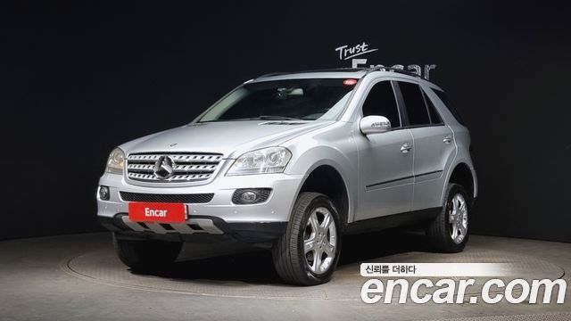 Mercedes-Benz M-Class 2006 thumb 2
