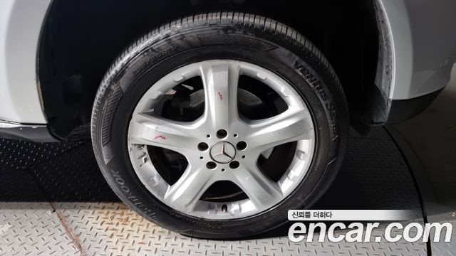 Mercedes-Benz M-Class 2006 thumb 6