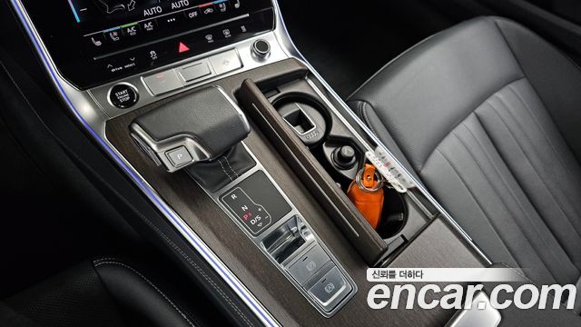 Audi A6 2023 thumb 10