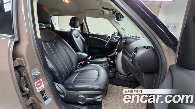 Mini Countryman 2015 thumb 10