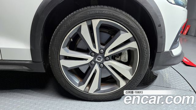 Volvo V60 2020 thumb 6