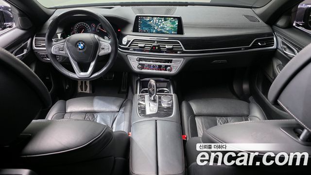 BMW 7 серии 2017 thumb 7