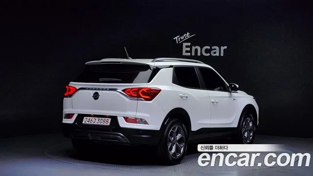 SsangYong Korando 2020 thumb 3