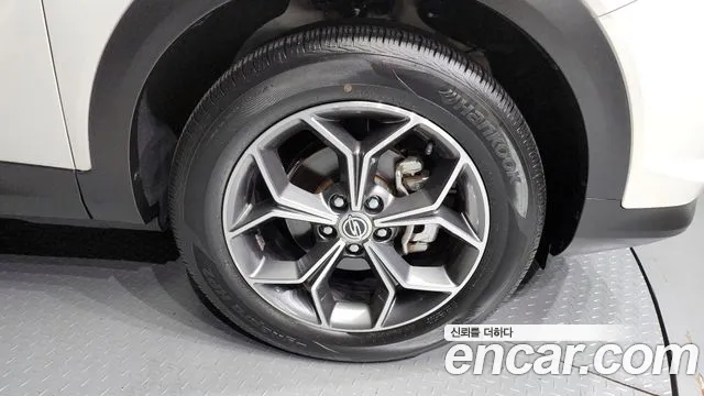 SsangYong Korando 2020 thumb 6