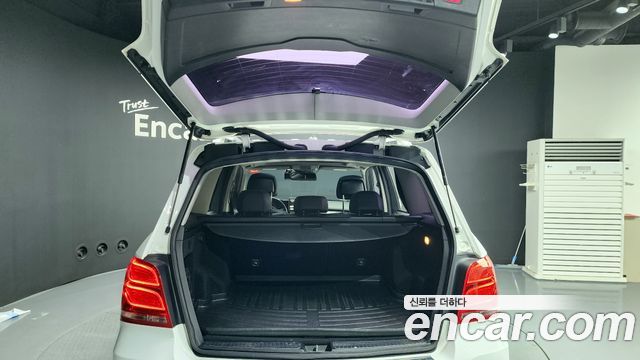 Mercedes-Benz GLK 2014 thumb 12