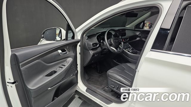 Hyundai Santa Fe 2023 thumb 10