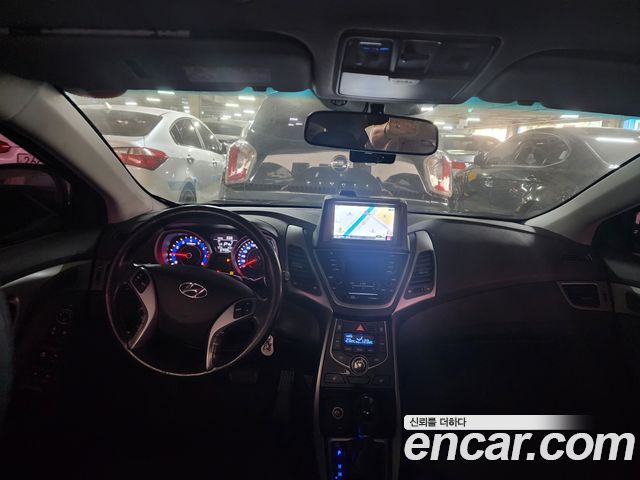Hyundai Avante 2015 thumb 8