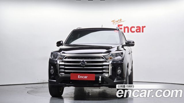 SsangYong Rexton 2022 thumb 4