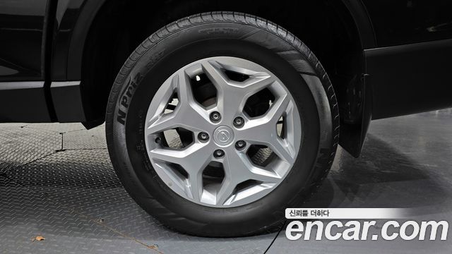 SsangYong Rexton 2022 thumb 5