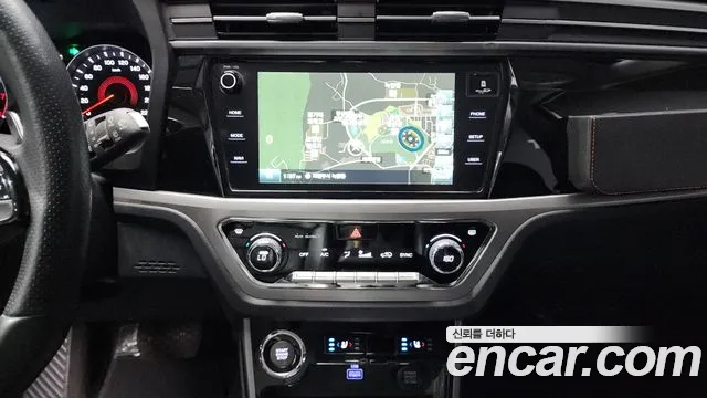 KGM Korando 2023 thumb 2