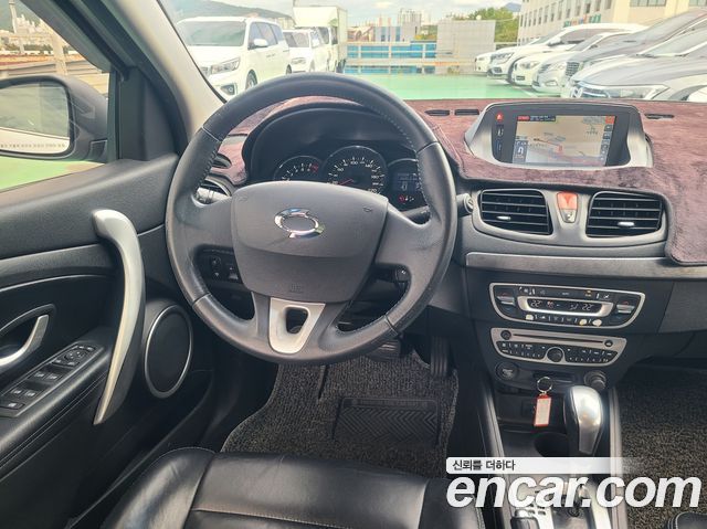 Renault Korea SM3 2009 thumb 11