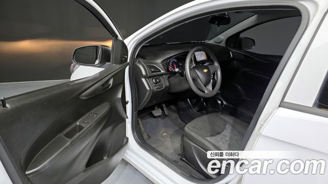 Chevrolet Spark 2020 thumb 10