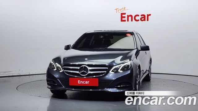 Mercedes-Benz E-Class 2015 thumb 4
