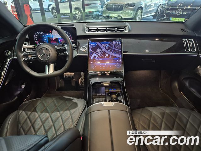 Mercedes-Benz S-Class 2025 thumb 7