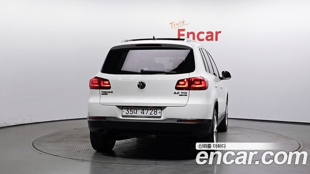 Volkswagen Tiguan 2013 thumb 5
