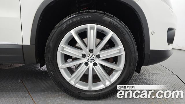 Volkswagen Tiguan 2013 thumb 6