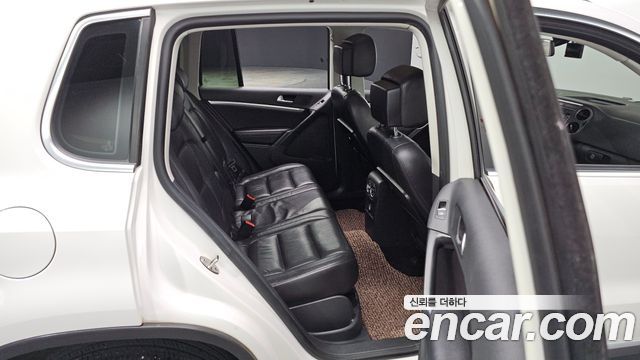Volkswagen Tiguan 2013 thumb 12