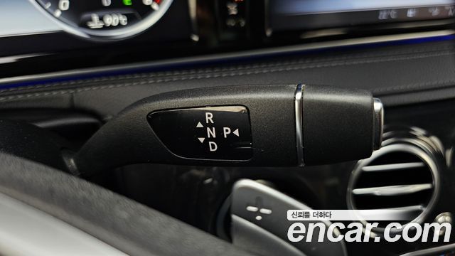 Mercedes-Benz S-Class 2016 thumb 9