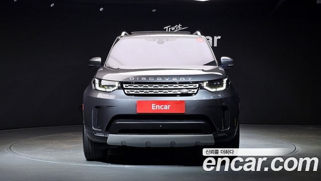 Land Rover Discovery 2017 thumb 3