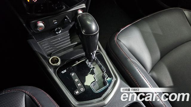 SsangYong Tivoli 2016 thumb 10