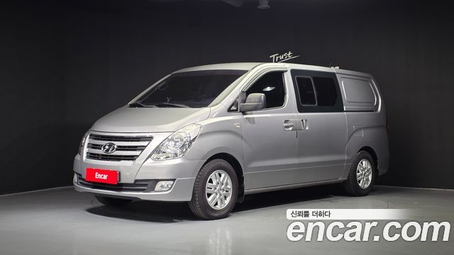 Hyundai Starex 2017 thumb 2