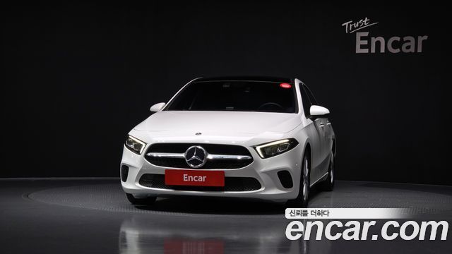 Mercedes-Benz A-Class 2020 thumb 4