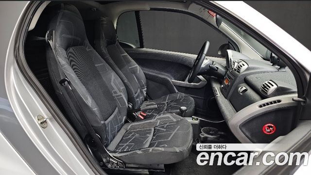 Smart Fortwo 2008 thumb 11