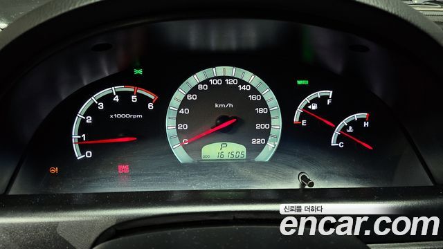 SsangYong Rexton 2013 thumb 9