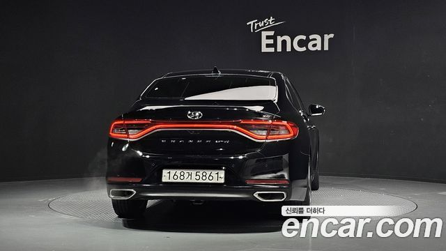 Hyundai Grandeur 2016 thumb 5