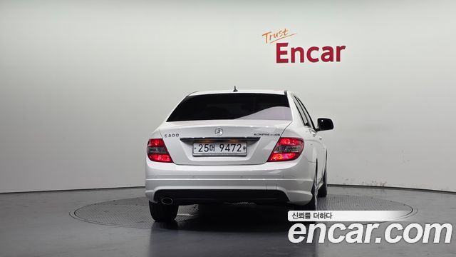 Mercedes-Benz C-Class 2008 thumb 5
