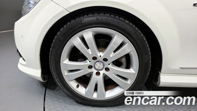 Mercedes-Benz C-Class 2008 thumb 6