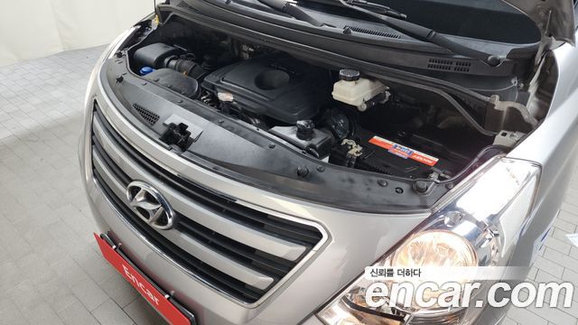 Hyundai Starex 2016 thumb 6