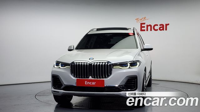 BMW X7 2021 thumb 4