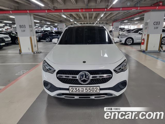 Mercedes-Benz GLA 2021 thumb 3