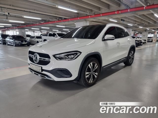 Mercedes-Benz GLA 2021 thumb 12