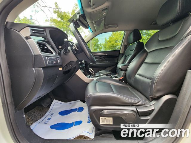 SsangYong Korando 2020 thumb 10
