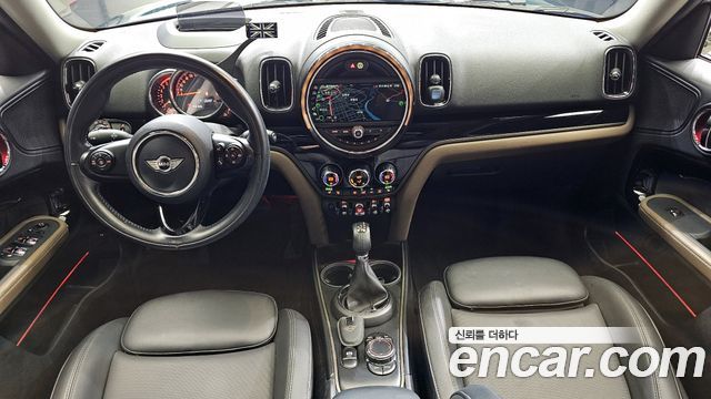 Mini Countryman 2018 thumb 7