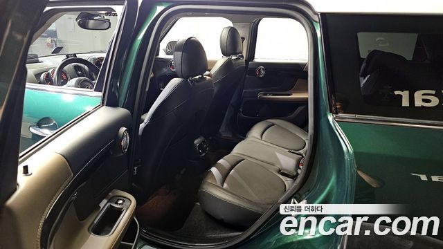 Mini Countryman 2018 thumb 11