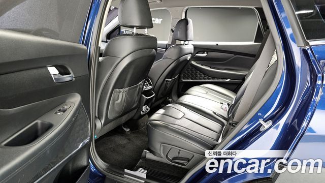 Hyundai Santa Fe 2019 thumb 11
