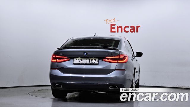 BMW 3 серии GT 2018 thumb 4