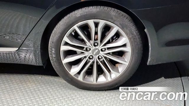 Hyundai Genesis 2014 thumb 6